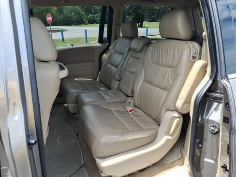 Used 2010 Honda Odyssey Touring image 5