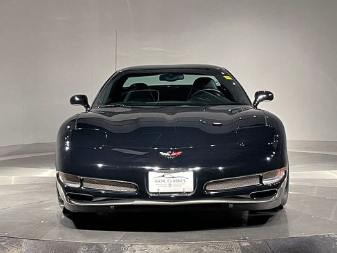 Used 2001 Chevrolet Corvette Z06 w/ Memory Pkg RWD image 3