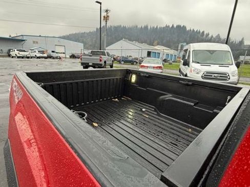 Used 2021 Toyota Tacoma 4x4 Double Cab image 14