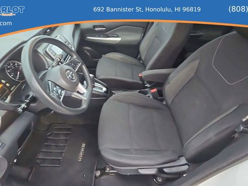 Used 2019 Nissan Kicks SV w/ Exterior Package FWD image 20