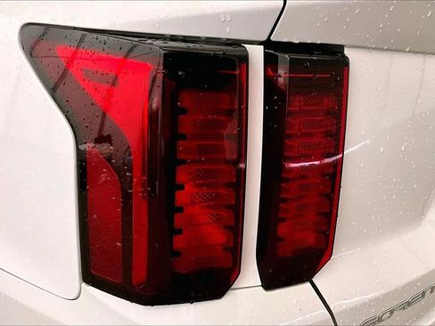 Used 2023 Kia Sorento S w/ Panoramic Sunroof Package image 28