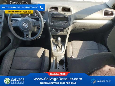 Used 2013 Volkswagen Golf 4-Door image 11