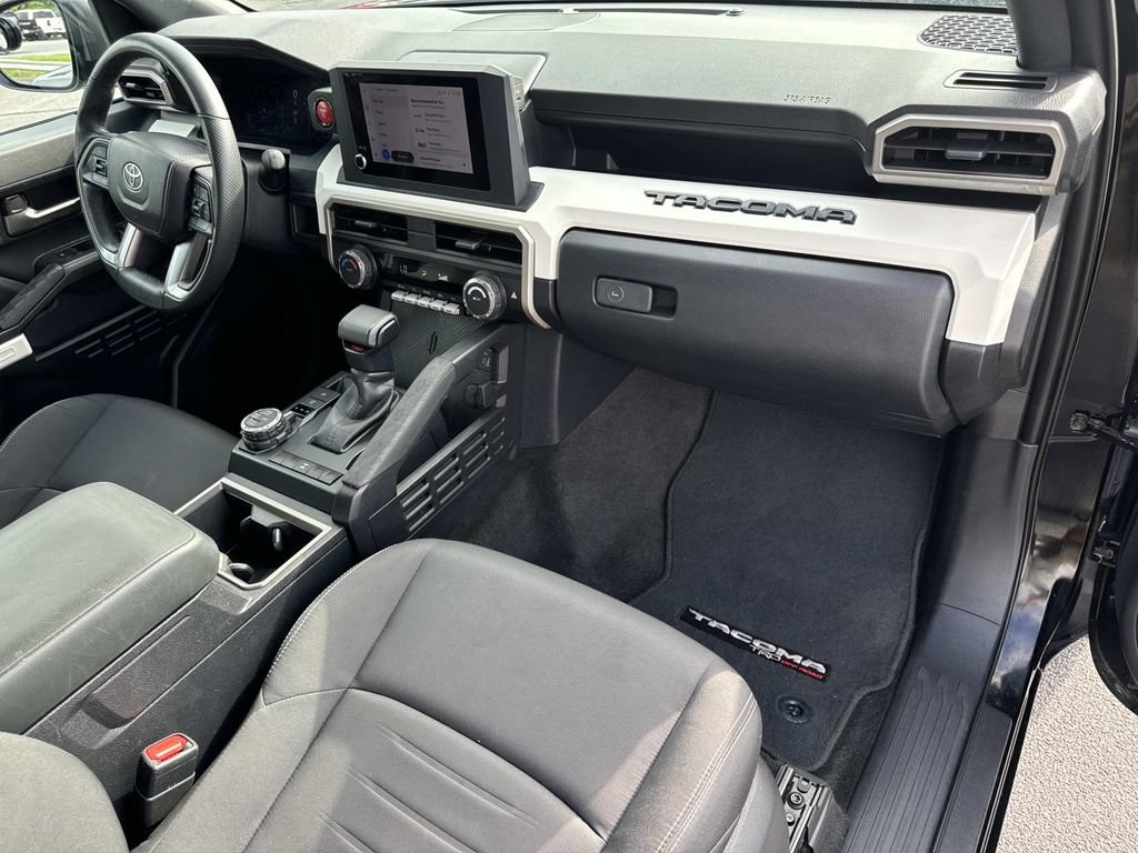 Used 2024 Toyota Tacoma TRD Off-Road AWD/4WD image 25
