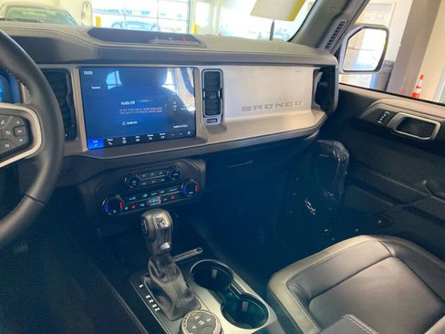 New 2025 Ford Bronco Outer Banks image 12