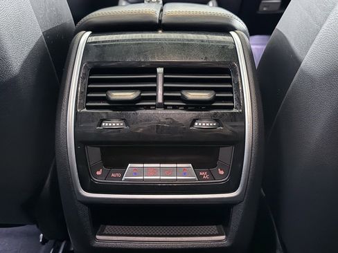 Used 2020 BMW X6 M50i w/ Executive Package image 46