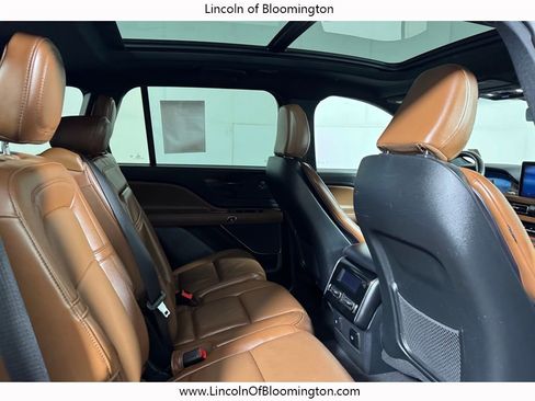 Certified 2023 Lincoln Aviator Grand Touring w/ Equipment Group 301A AWD/4WD image 19