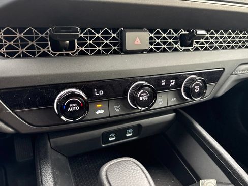 Used 2025 Honda Accord LX image 22