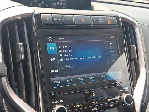 Used 2022 Subaru Ascent Limited w/ Technology Package AWD/4WD image 16