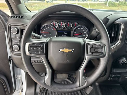 Used 2023 Chevrolet Silverado 2500 W/T w/ WT Convenience Package AWD/4WD image 28
