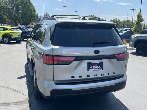 Used 2023 Toyota Sequoia SR5 AWD/4WD image 10