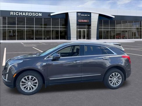 Used 2018 Cadillac XT5 Luxury image 10