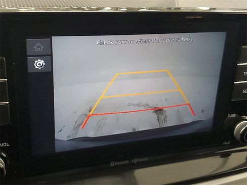 Certified 2022 Kia Seltos LX image 21