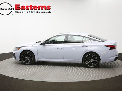 Used 2023 Nissan Altima 2.5 SR w/ SR Premium Package FWD image 61