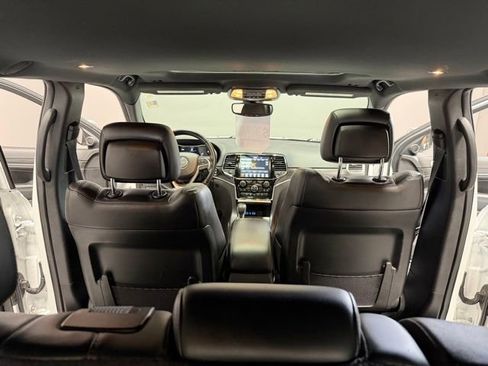 Used 2022 Jeep Grand Cherokee Limited AWD/4WD image 30
