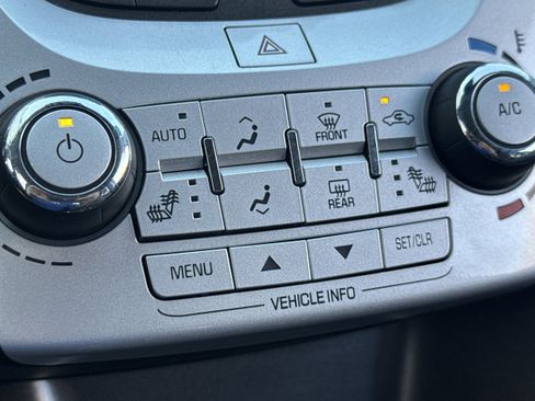 Used 2016 Chevrolet Equinox LT w/ Convenience Package image 17