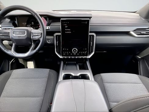 Used 2025 GMC Acadia Elevation AWD/4WD image 7