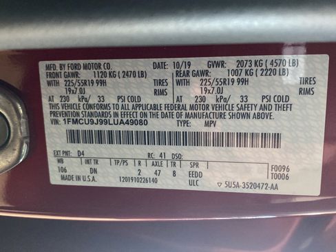 Used 2020 Ford Escape Titanium AWD/4WD image 27