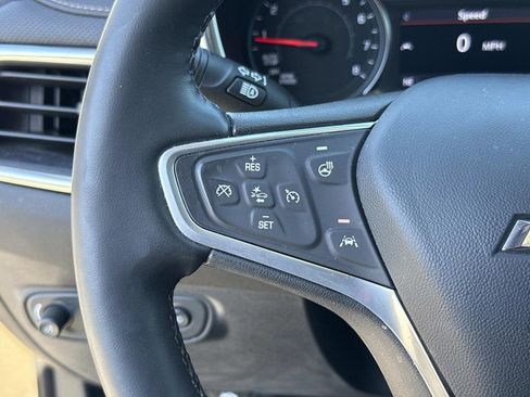 Used 2023 Chevrolet Equinox Premier image 43