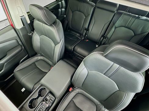 Certified 2023 Honda Pilot Elite image 22