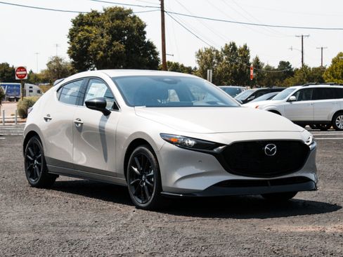 New 2026 MAZDA MAZDA3 Hatchback w/Premium Plus Pkg AWD/4WD image 3