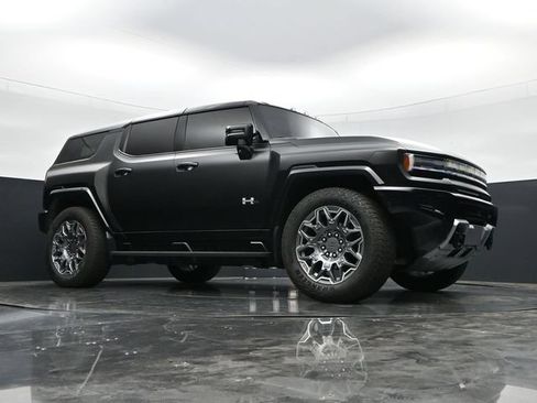 Used 2024 GMC Hummer EV 3X AWD/4WD image 41