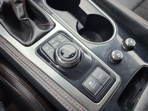 Used 2021 Nissan Maxima SR w/ Sport Mat Group FWD image 23