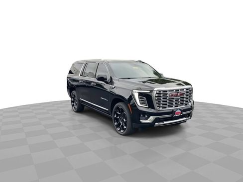 New 2026 GMC Yukon XL Denali w/ Denali Reserve Package AWD/4WD image 2