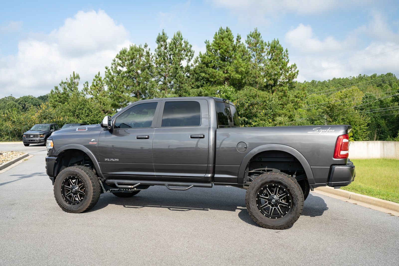 Used 2022 RAM 3500 Laramie AWD/4WD image 7