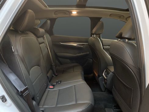 Used 2025 INFINITI QX50 Luxe AWD/4WD image 32