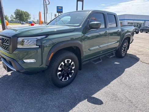 Used 2023 Nissan Frontier PRO-4X w/ Pro Convenience Package AWD/4WD image 2