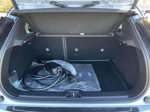 Certified 2025 Volvo EX30 Plus w/ Protection Package Premier image 30