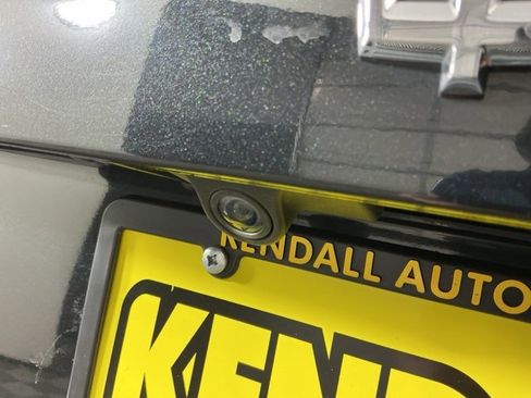 Used 2011 Lincoln Navigator Ultimate image 7