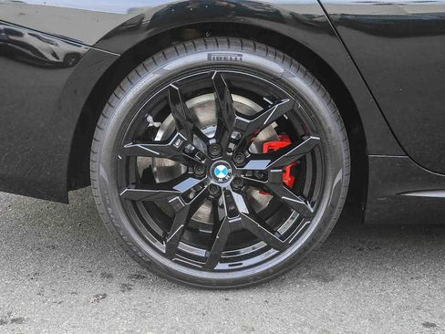 New 2026 BMW 330i Sedan w/ M Sport Package image 8