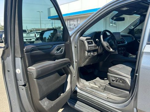 Used 2021 Chevrolet Tahoe RST AWD/4WD image 11
