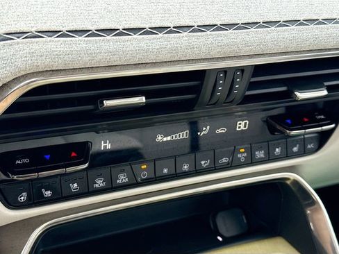 Certified 2025 MAZDA CX-90 3.3 Turbo S w/ Premium Plus image 19