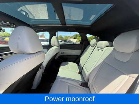 Used 2026 Hyundai Tucson Limited AWD/4WD image 16
