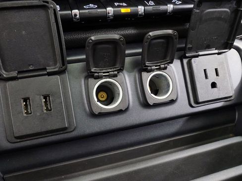 Used 2017 Chevrolet Silverado 2500 LTZ w/ Custom Sport Edition AWD/4WD image 30