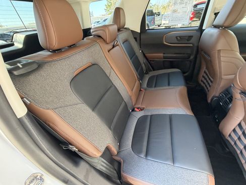 Used 2023 Ford Bronco Sport Outer Banks image 18