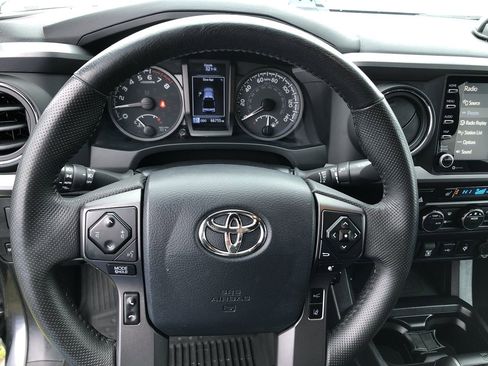 Used 2020 Toyota Tacoma 4x4 Double Cab image 15