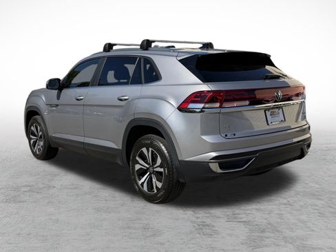 Used 2024 Volkswagen Atlas Cross Sport SE AWD/4WD image 5