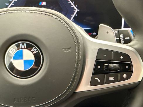 Used 2026 BMW X7 xDrive40i w/ M Sport Package AWD/4WD image 12