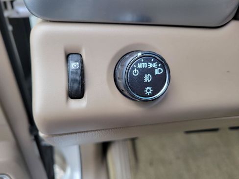 Used 2018 Chevrolet Tahoe LT RWD image 13