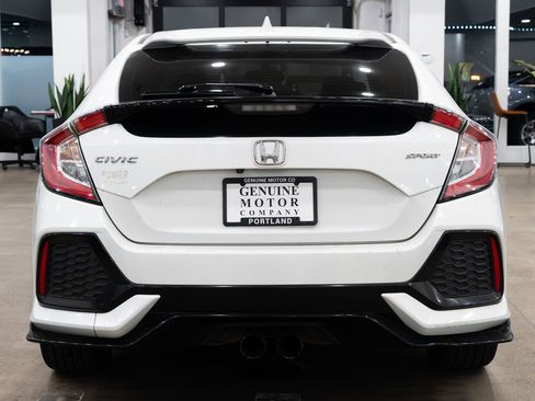 Used 2018 Honda Civic Sport image 5