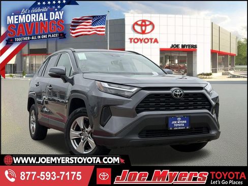 Used 2024 Toyota RAV4 XLE FWD image 1