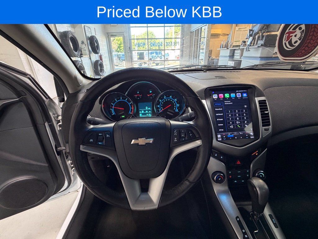 Used 2012 Chevrolet Cruze LTZ FWD image 11