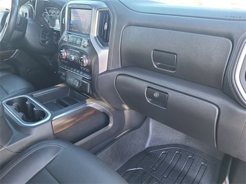 Used 2021 GMC Sierra 1500 SLT image 19