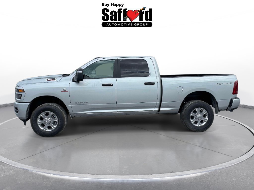 New 2026 RAM 3500 Big Horn AWD/4WD image 4
