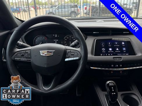 Used 2023 Cadillac XT4 Sport w/ Cold Weather Package FWD image 7