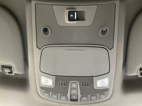 Used 2015 Ford F150 Lariat w/ Max Trailer Tow Package image 33