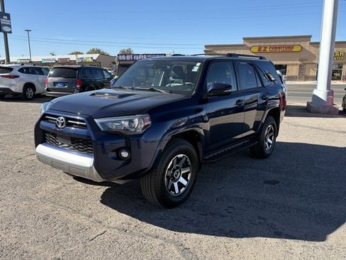 Used 2022 Toyota 4Runner TRD Off-Road Premium w/ Moonroof Package image 7